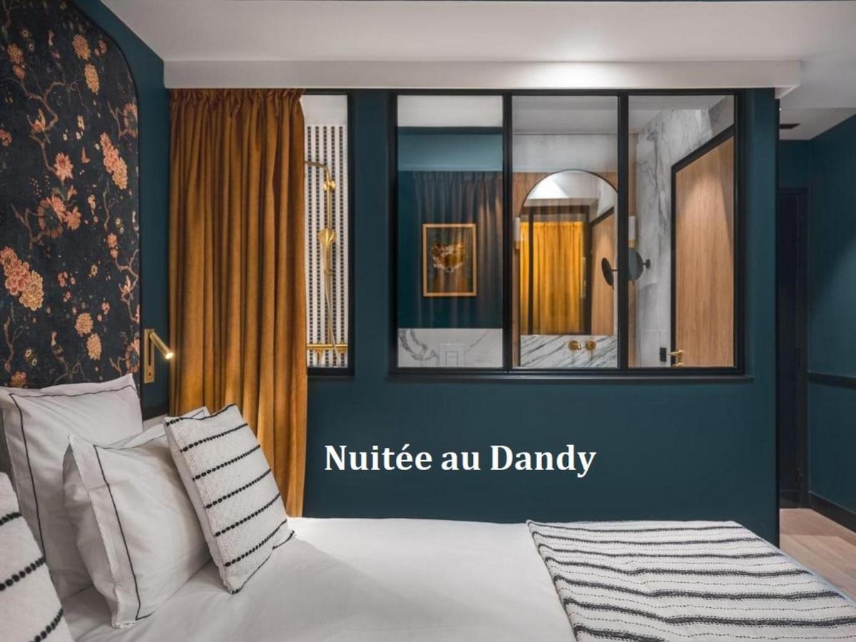 Love Hotel Avec Nuit Insolite Au Dandy Et Jacuzzi Privatise (Adults Only) Paris Dış mekan fotoğraf
