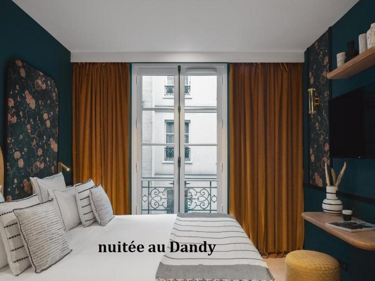 Love Hotel Avec Nuit Insolite Au Dandy Et Jacuzzi Privatise (Adults Only) Paris Dış mekan fotoğraf